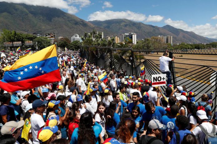 Venezuela rompe relaciones con Colombia