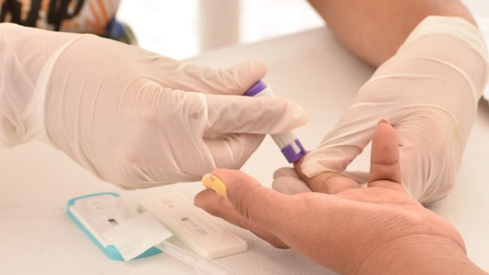 El gobierno tiene la cura para la hepatitis C desde hace un año pero pocos lo saben