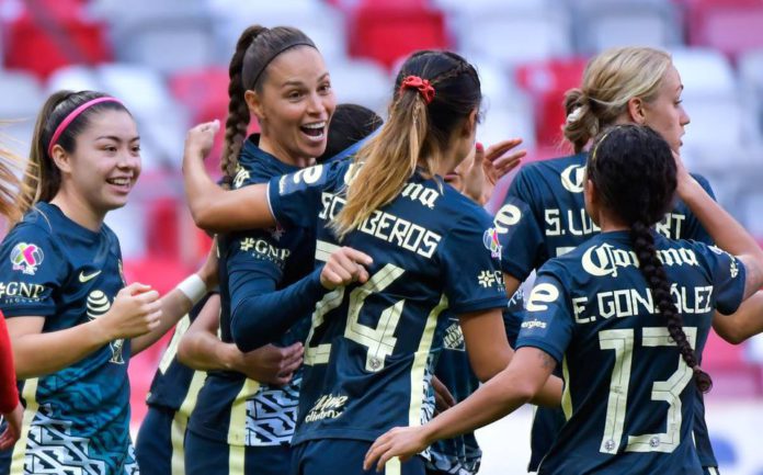 América femenil golea a Toluca con un 4-0
